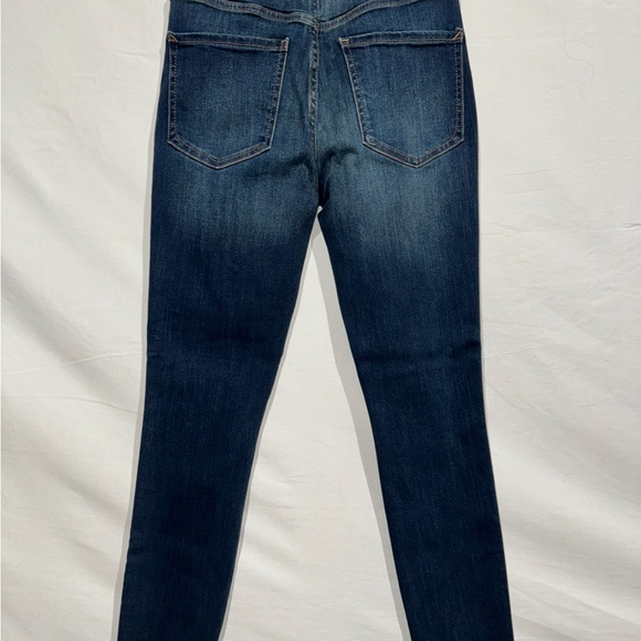 Express Perfect Denim Skinny High Rise size 0R - Picture 2 of 3